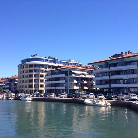 Costa Azzurra Apartment Grado Exteriör bild