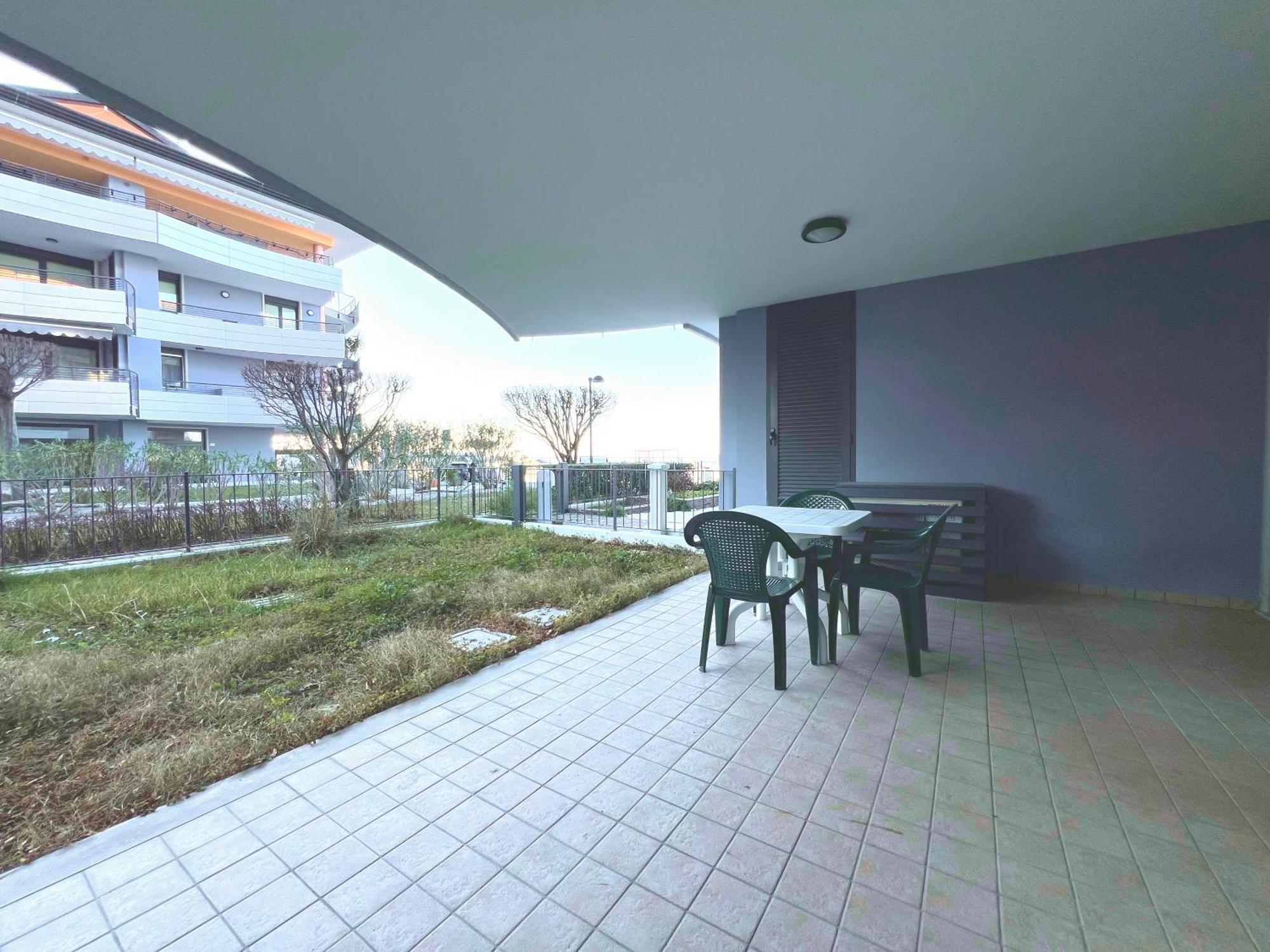 Costa Azzurra Apartment Grado Rum bild