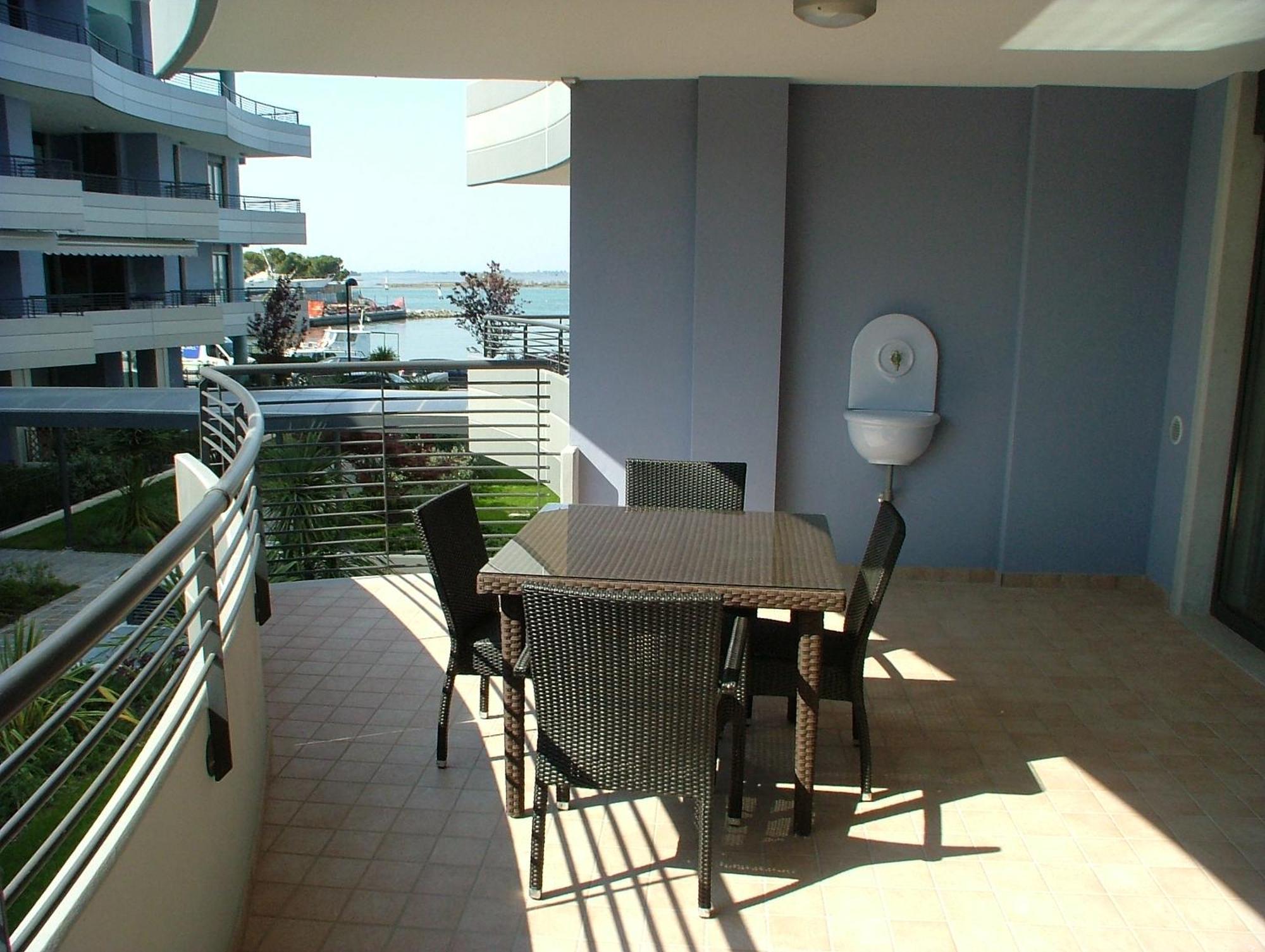 Costa Azzurra Apartment Grado Rum bild